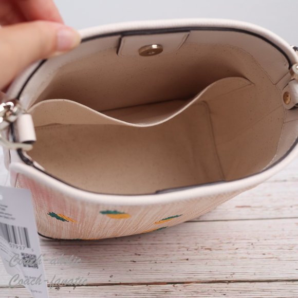 NWT Kate Spade Darcy Pineapple Embroidered Bucket Bag Crossbody & Wallet *SET* - Picture 11 of 16